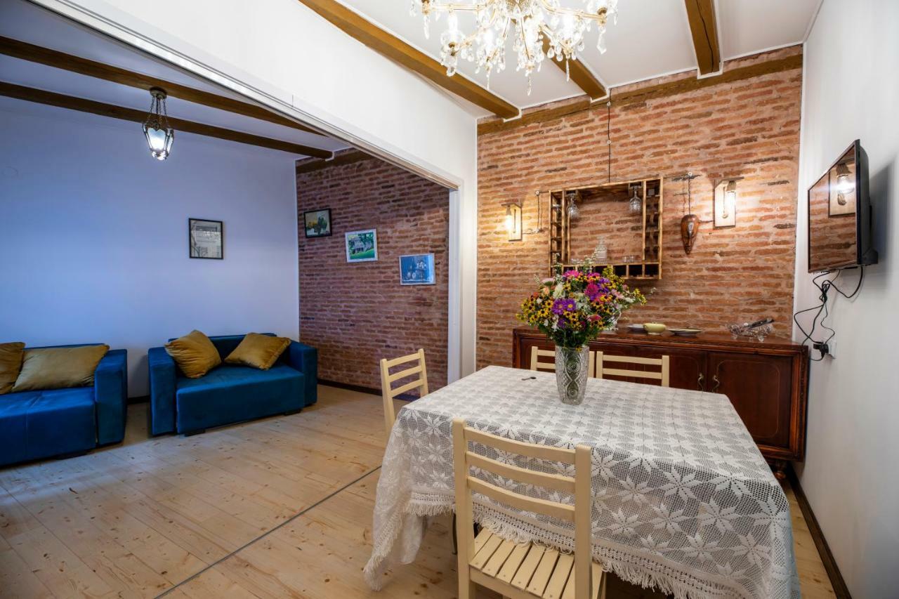 Apartment Ornament Тбілісі Екстер'єр фото